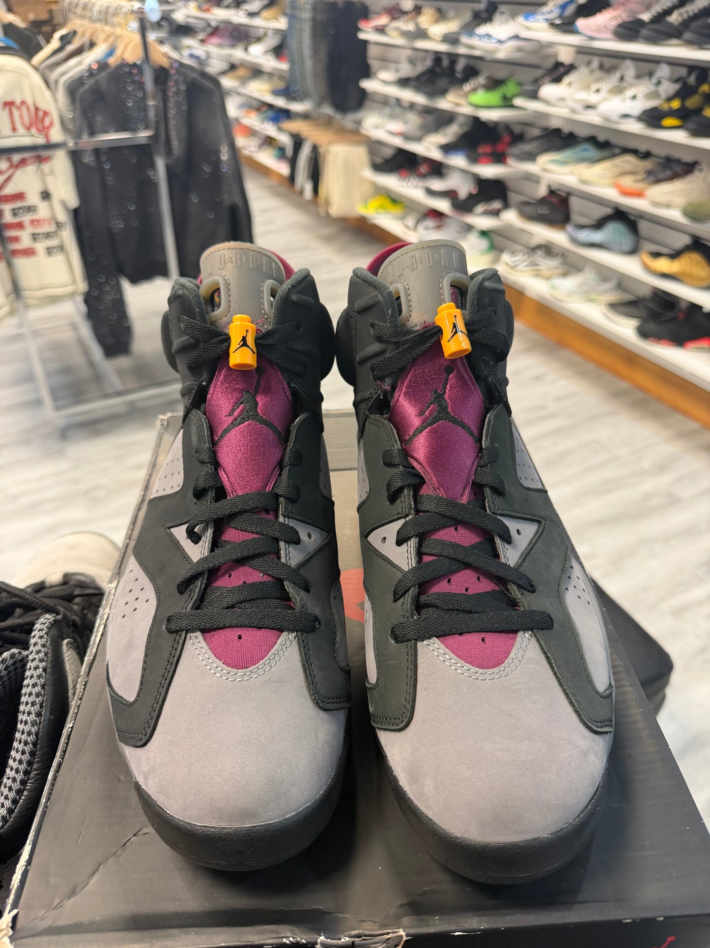 *USED* Jordan 6 Retro Bordeaux