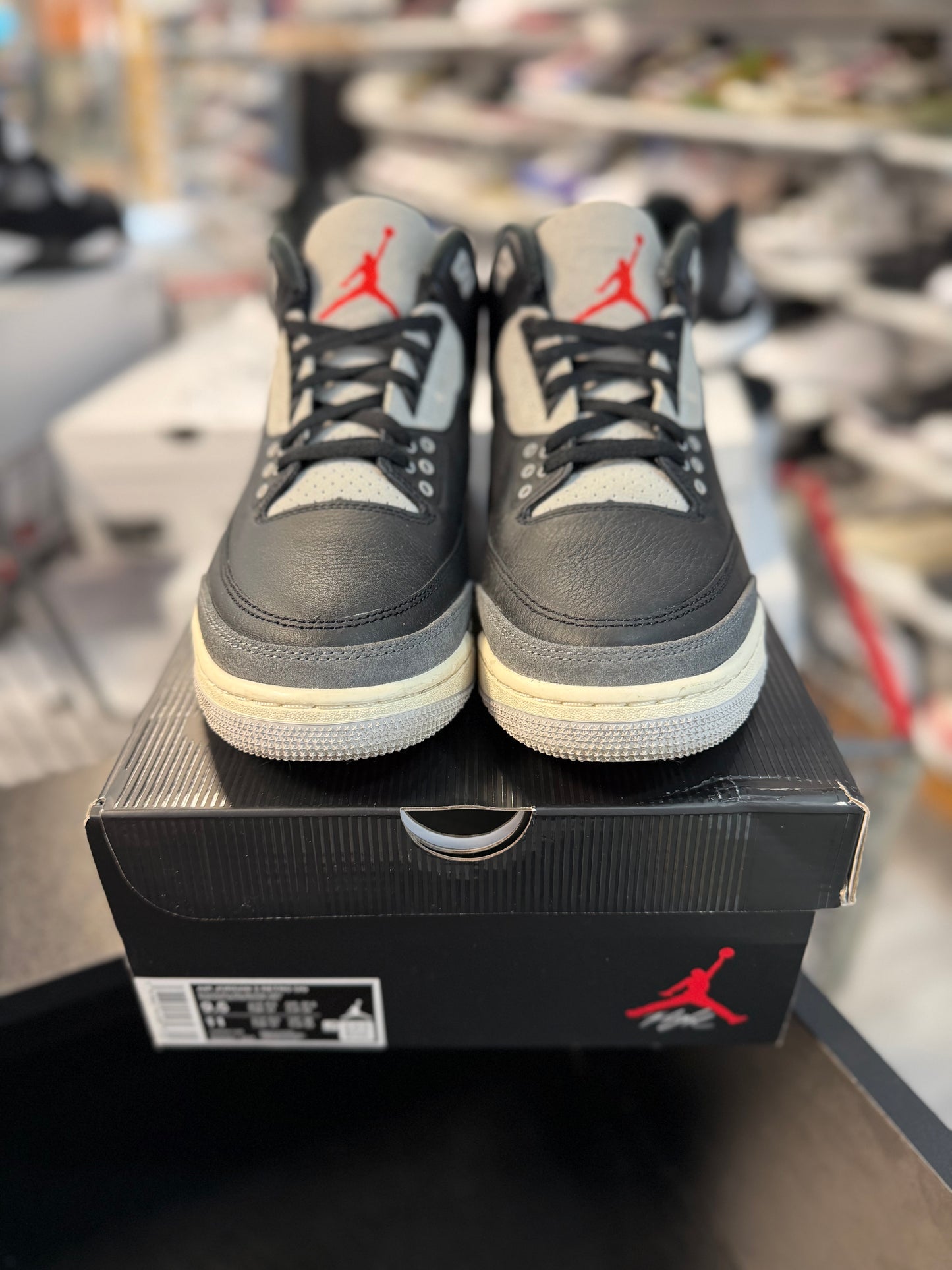 *USED* Jordan 3 Retro OG Rare Air