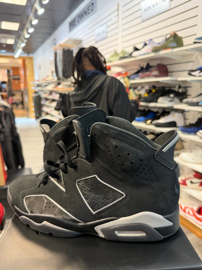 *USED* Jordan 6 Retro Cap and Gown
