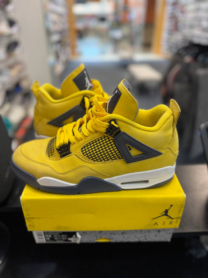 *USED* Jordan 4 Retro Lightning (2021)