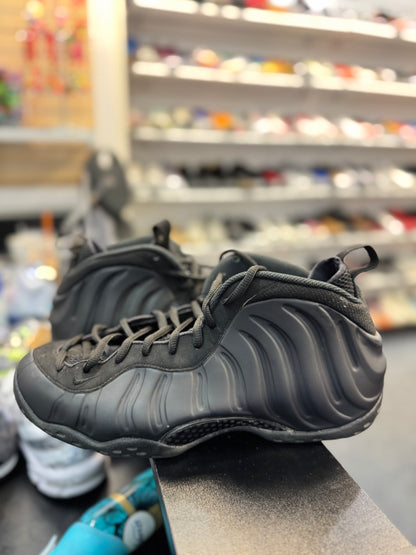*USED* Nike Air Foamposite One Anthracite (2023)