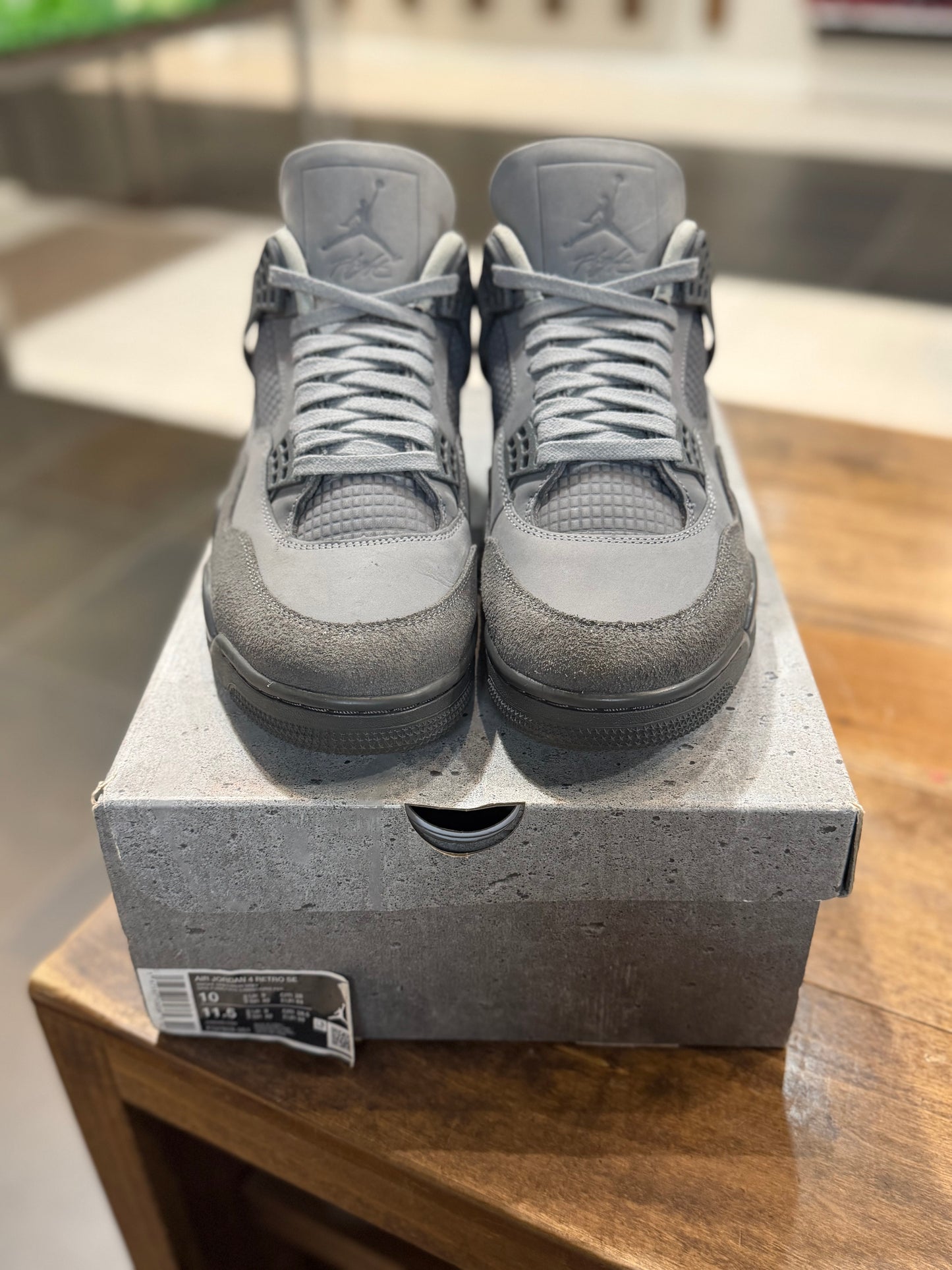 *USED* Jordan 4 Retro SE Paris Olympics Wet Cement