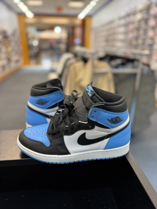 *USED* Jordan 1 Retro High OG UNC Toe