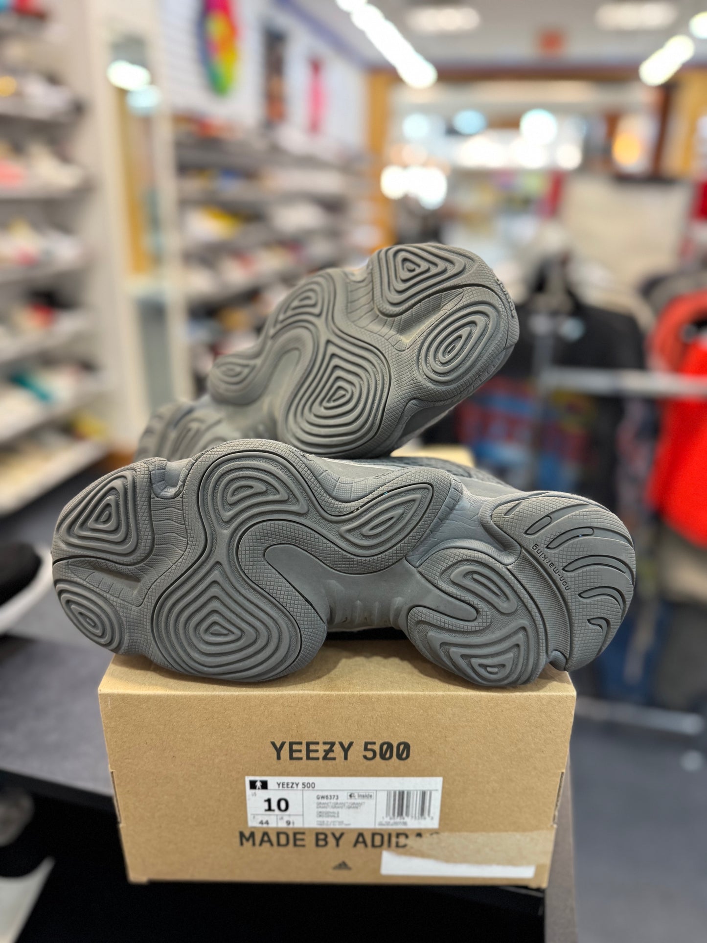 *USED* adidas Yeezy 500 Granite