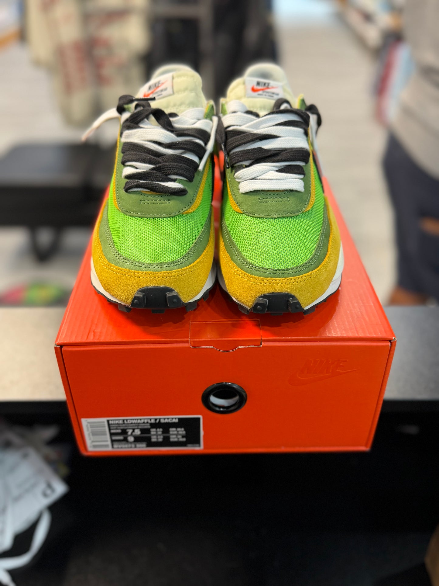 *USED* Nike LD Waffle Sacai Green Gusto
