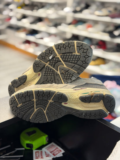 *USED* New Balance 2002R Protection Pack R&C