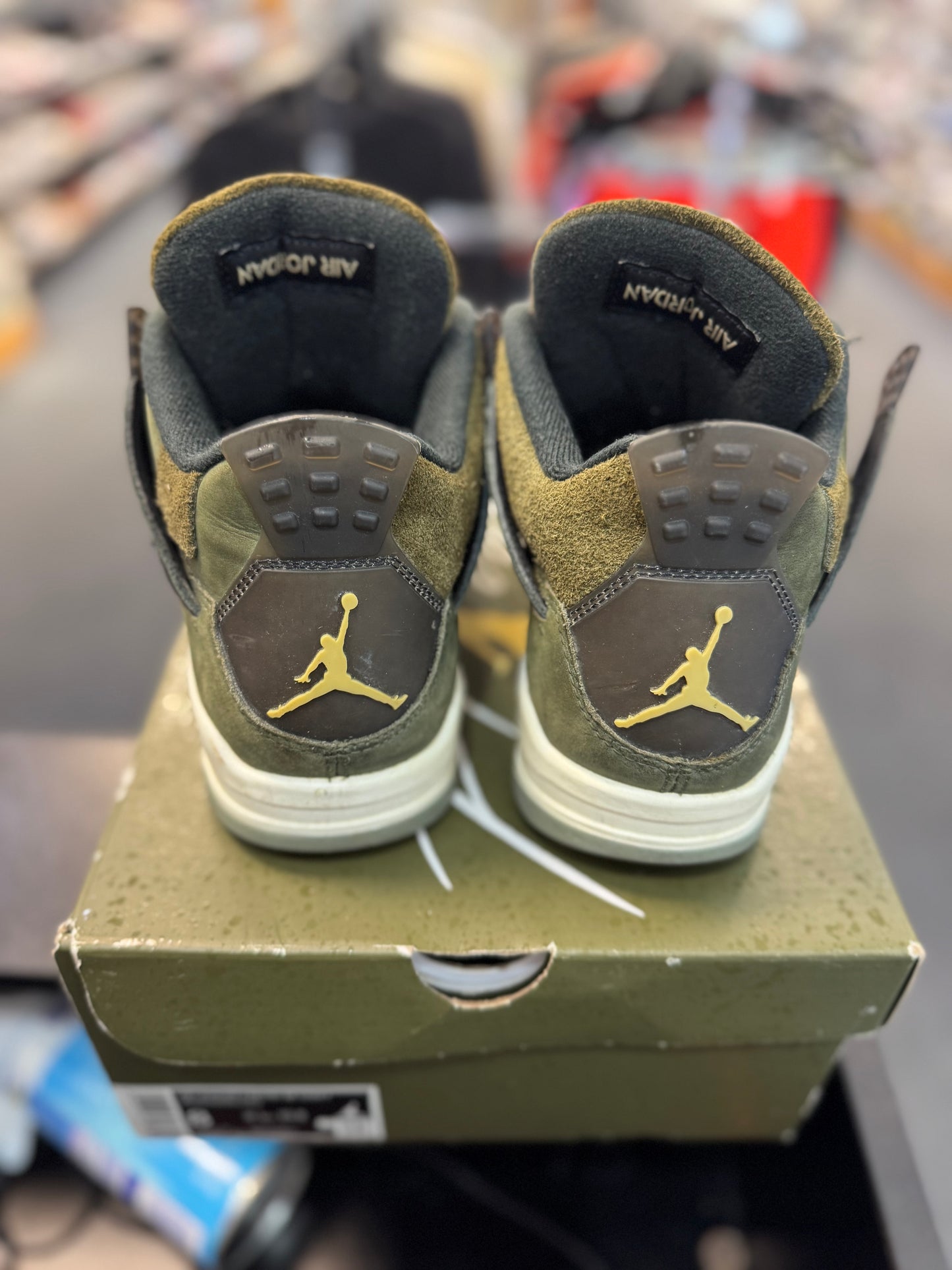*USED* Jordan 4 Retro SE Craft Medium Olive