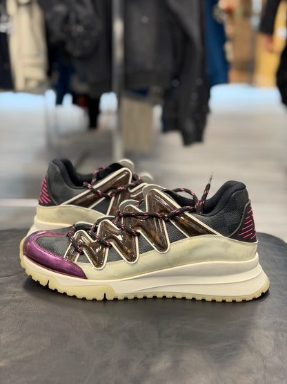 *USED* LV Zig Zag Trainer Multi