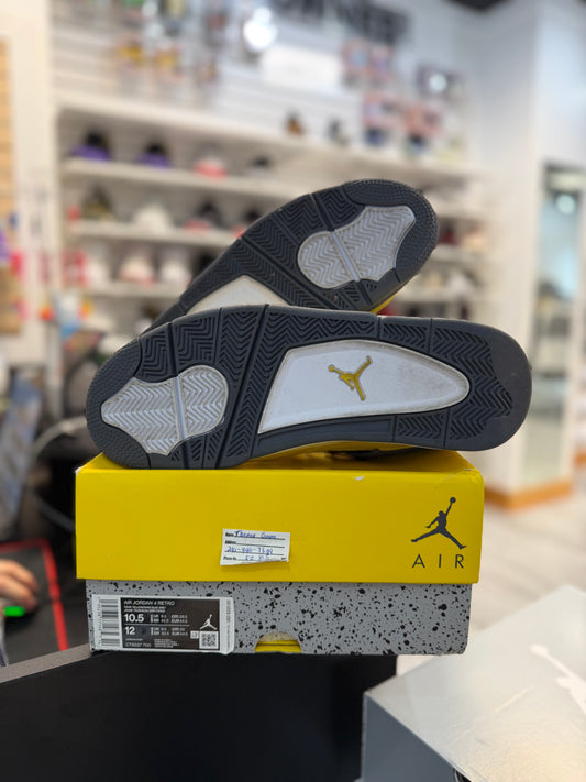 *USED* Jordan 4 Retro Lightning