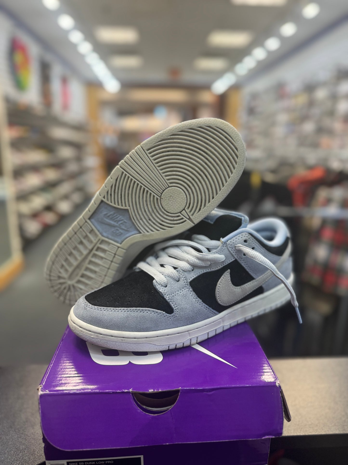 *USED* Nike SB Dunk Low Black Aluminum