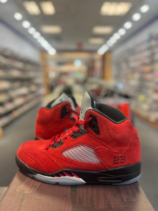 *USED* Jordan 5 Retro Raging Bull Red (2021)