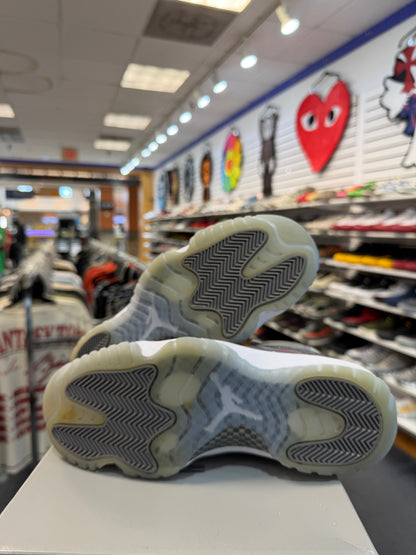 *USED* Jordan 11 Retro Cool Grey (2021)