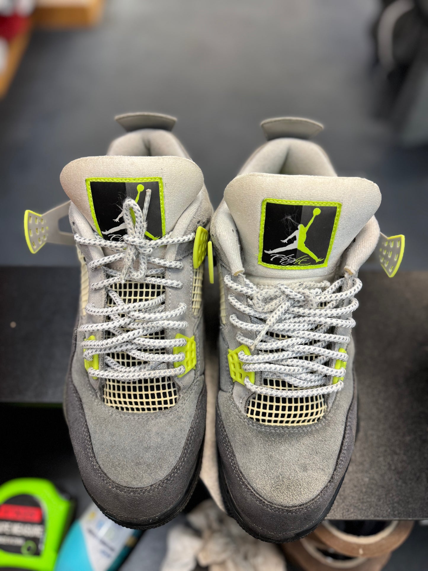 *USED* Jordan 4 Retro SE 95 Neon