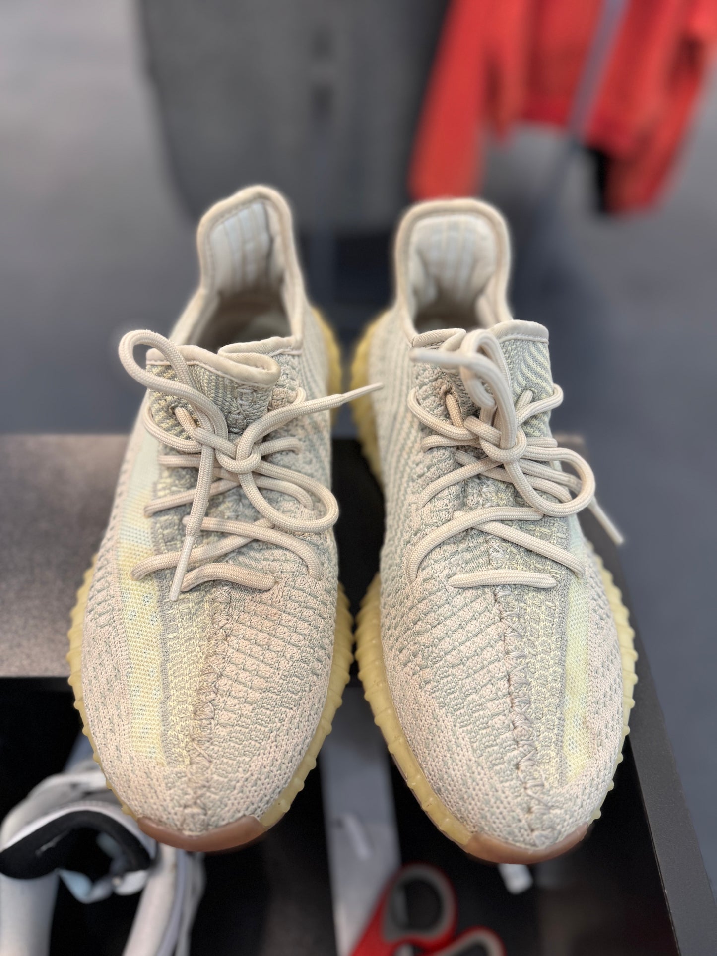 *USED* adidas Yeezy Boost 350 V2 Citrin