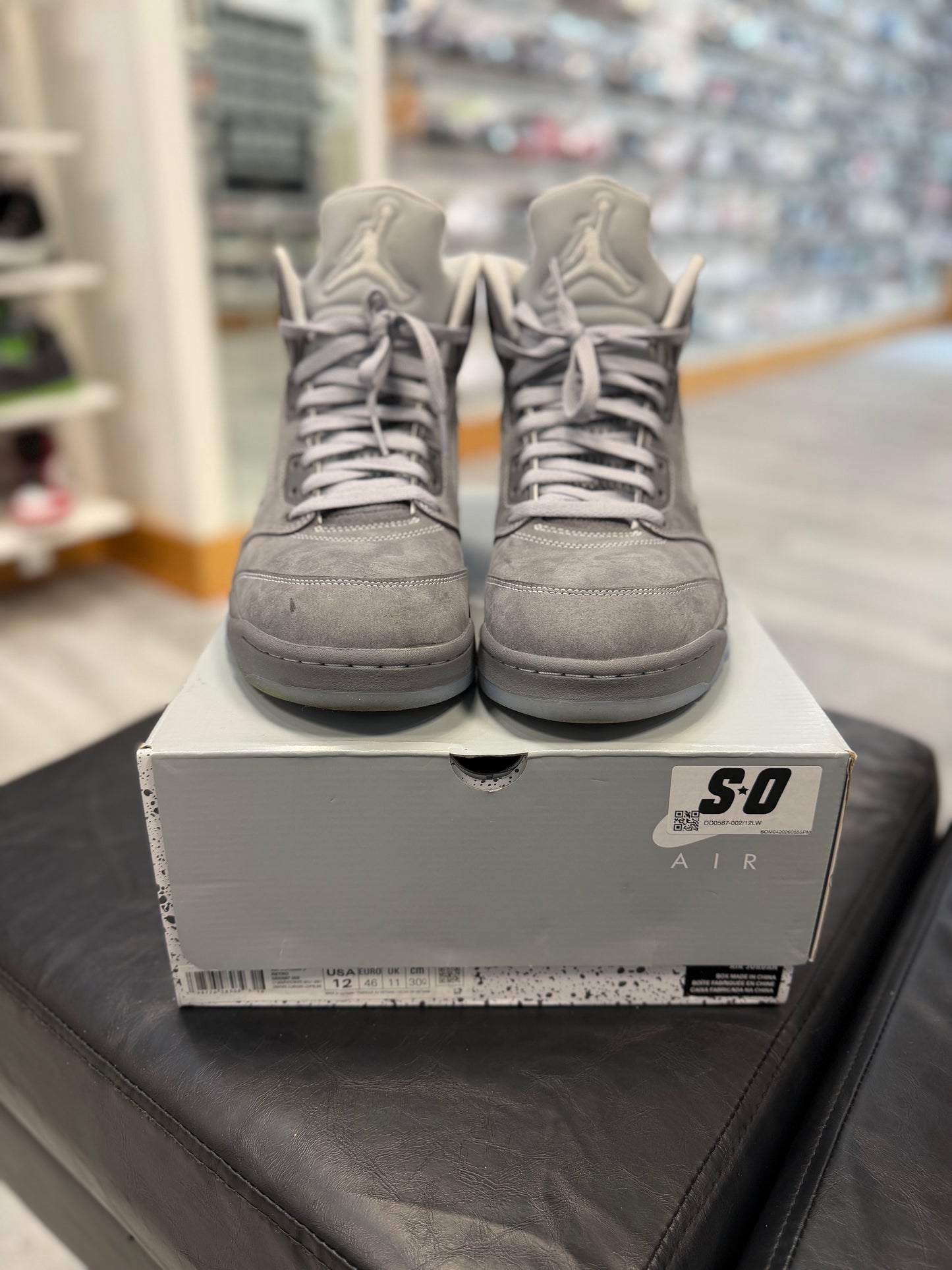 *USED* Jordan Retro 5 Wolf Grey