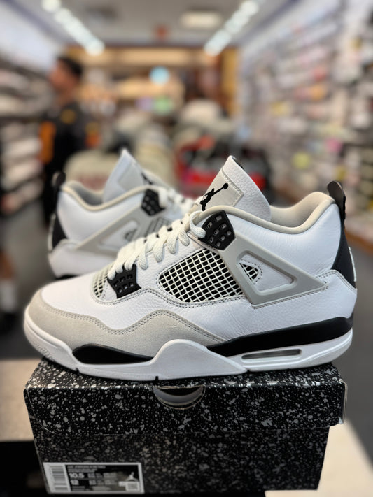 *USED* Jordan 4 Retro Military Black