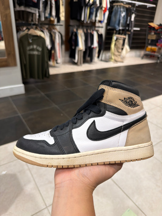 Jordan 1 Retro High OG Latte