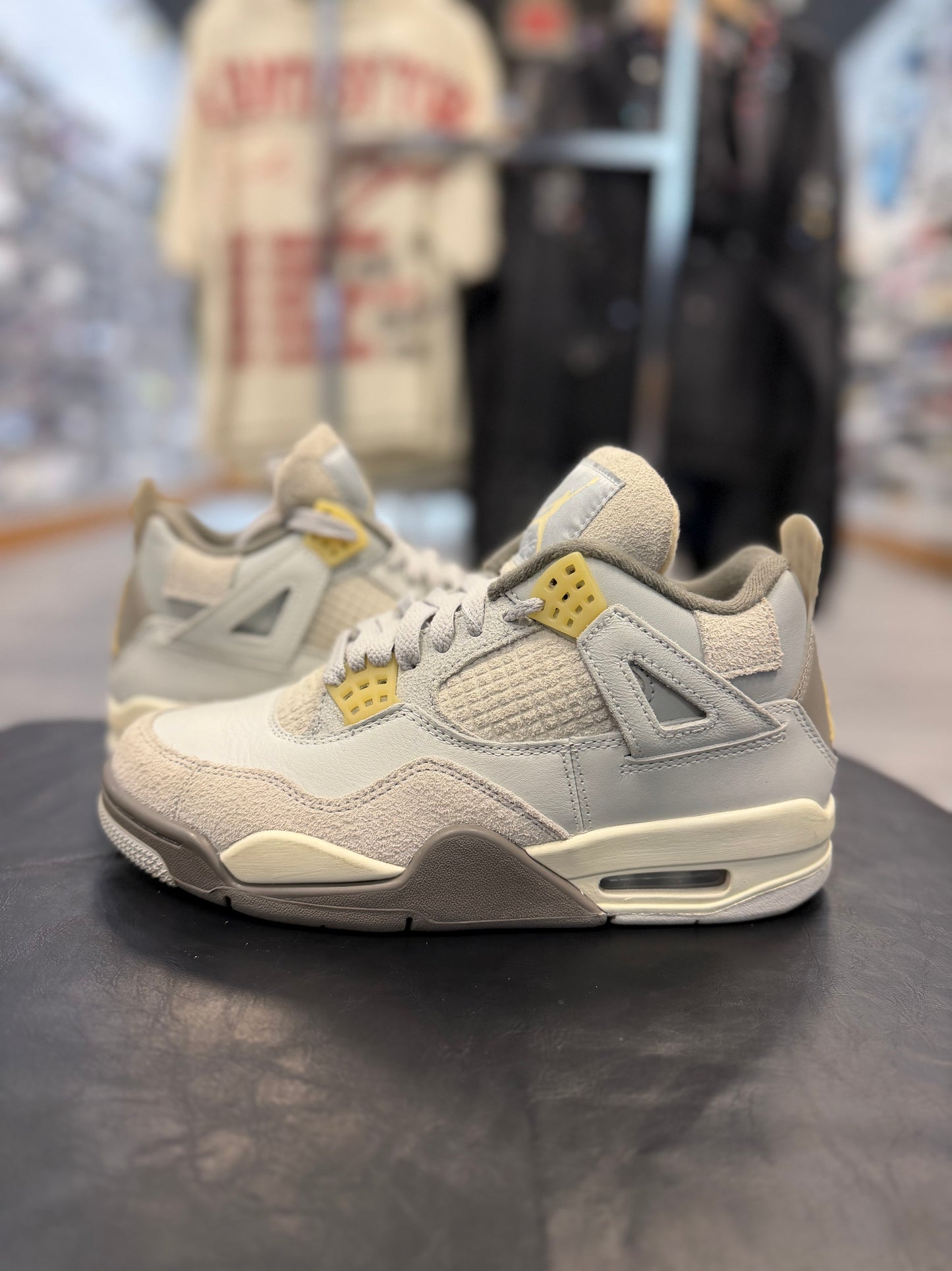 *USED* Jordan 4 Retro SE CPD