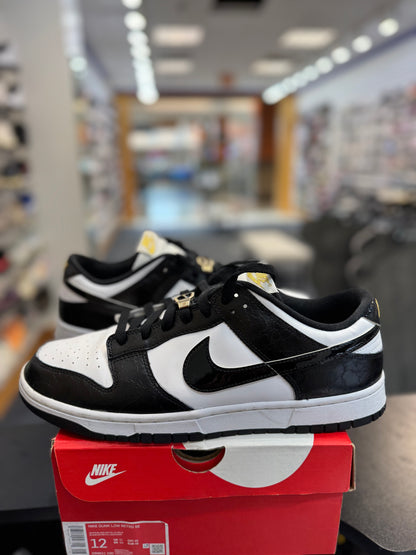 *USED* Nike Dunk Low SE World Champs Black White (DEAL)