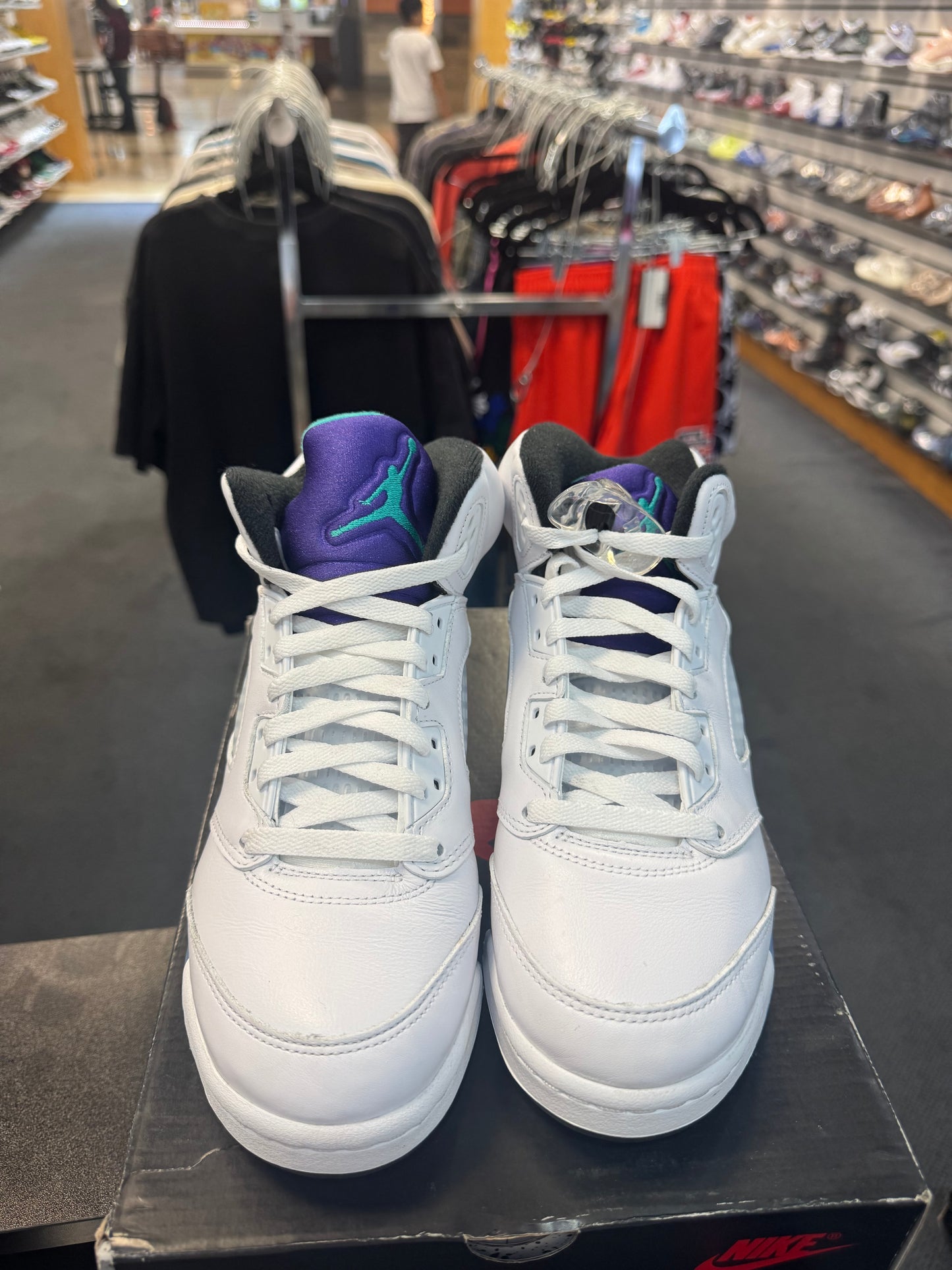 *USED* Jordan 5 Retro Grape (2025) (GS)