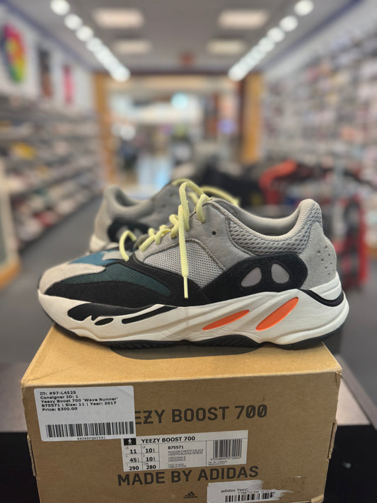 *USED* adidas Yeezy Boost 700 Wave Runner