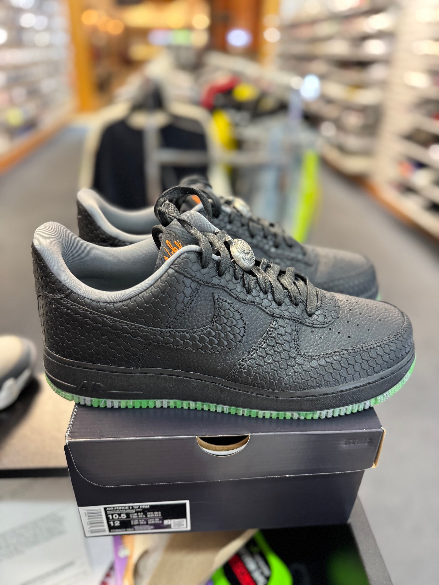 *USED* Nike Air Force 1 Low PRM Halloween (2023)