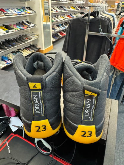 *USED* Jordan 12 Retro Black University Gold