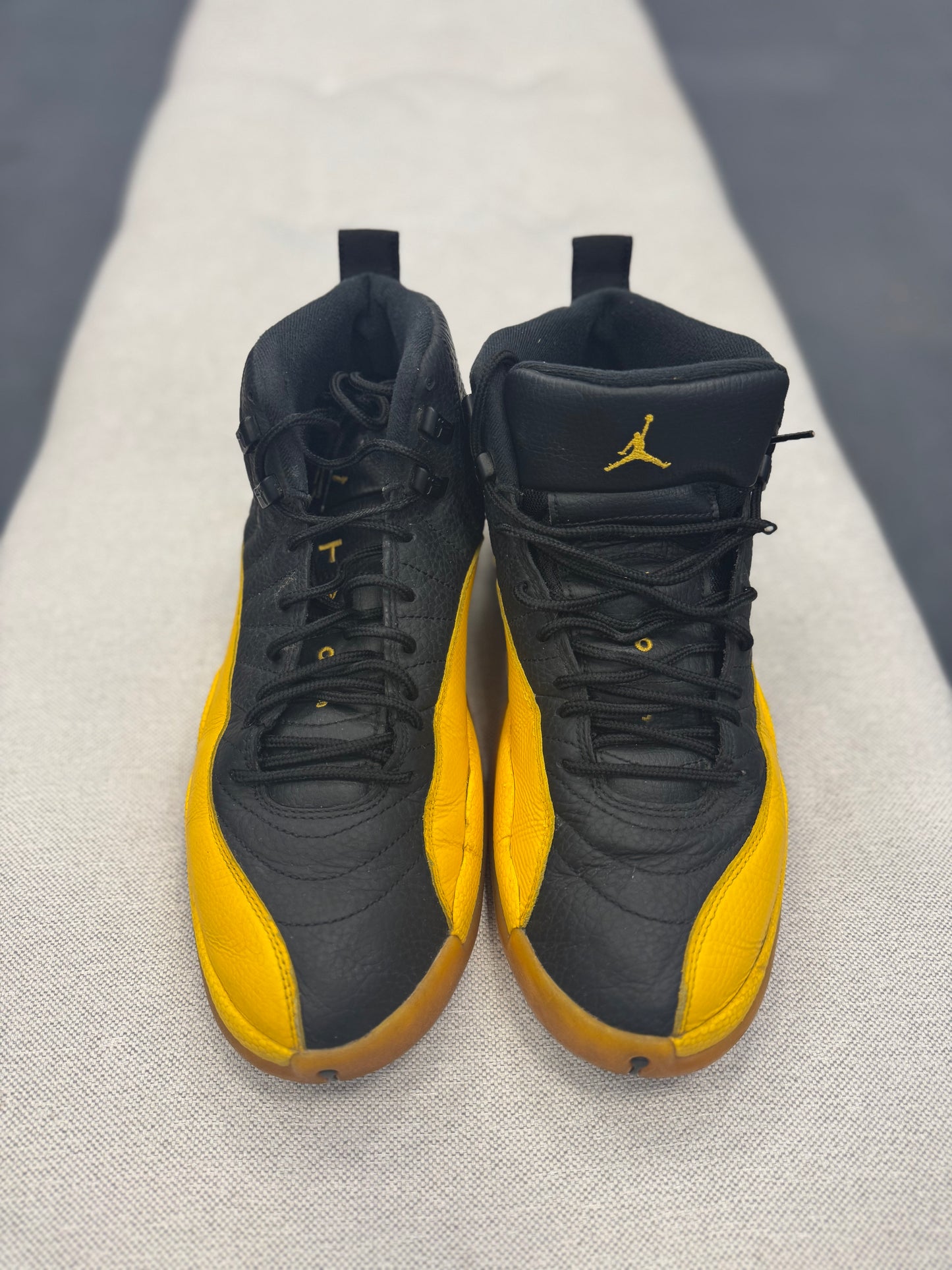 *USED* Jordan 12 Retro Black University Gold