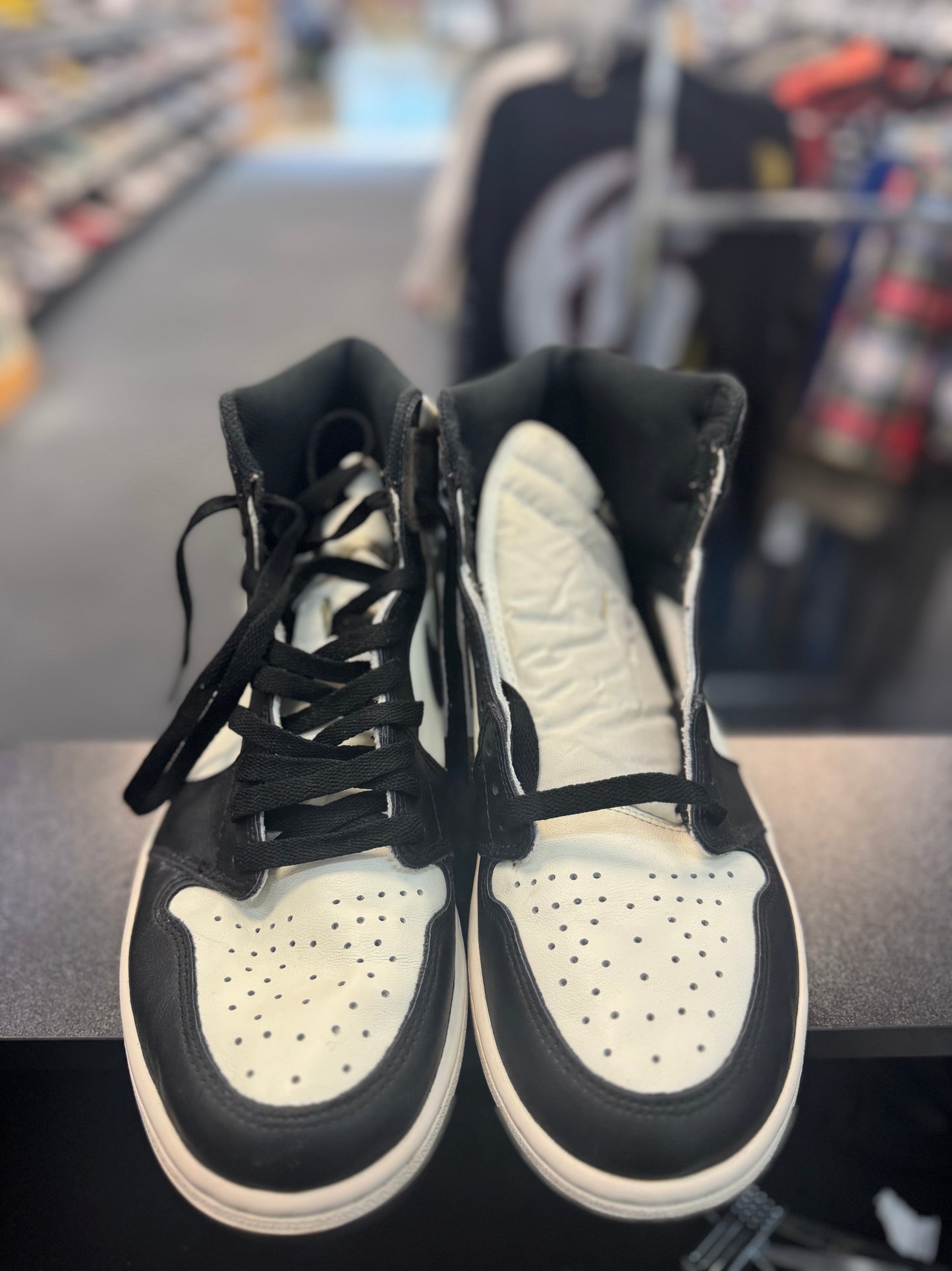 *USED* Jordan 1 Retro High Dark Mocha