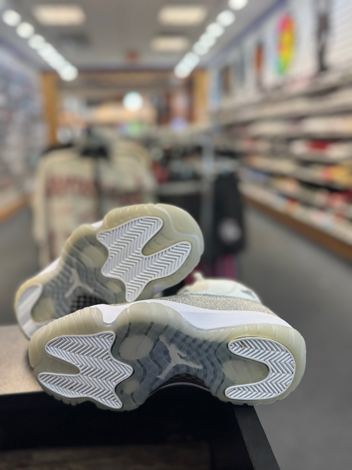 *USED* Jordan 11 Retro White Metallic Silver (Women's)