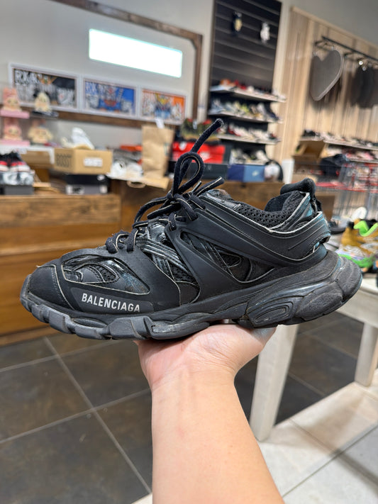 *USED* Balenciaga Track Black