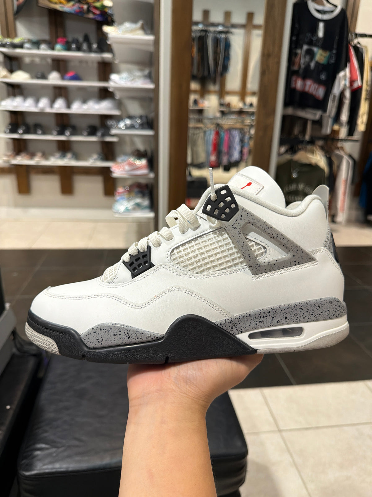 *USED* Jordan 4 Retro White Cement