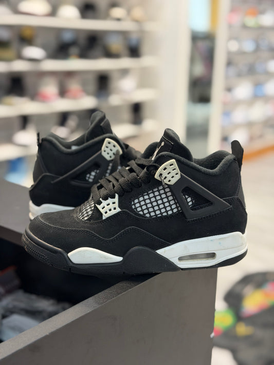 *USED* Jordan 4 Retro White Thunder (GS)