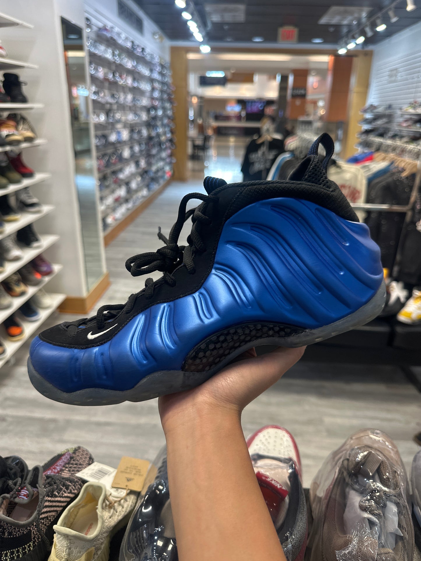 *USED* Nike Air Foamposite One International Blue