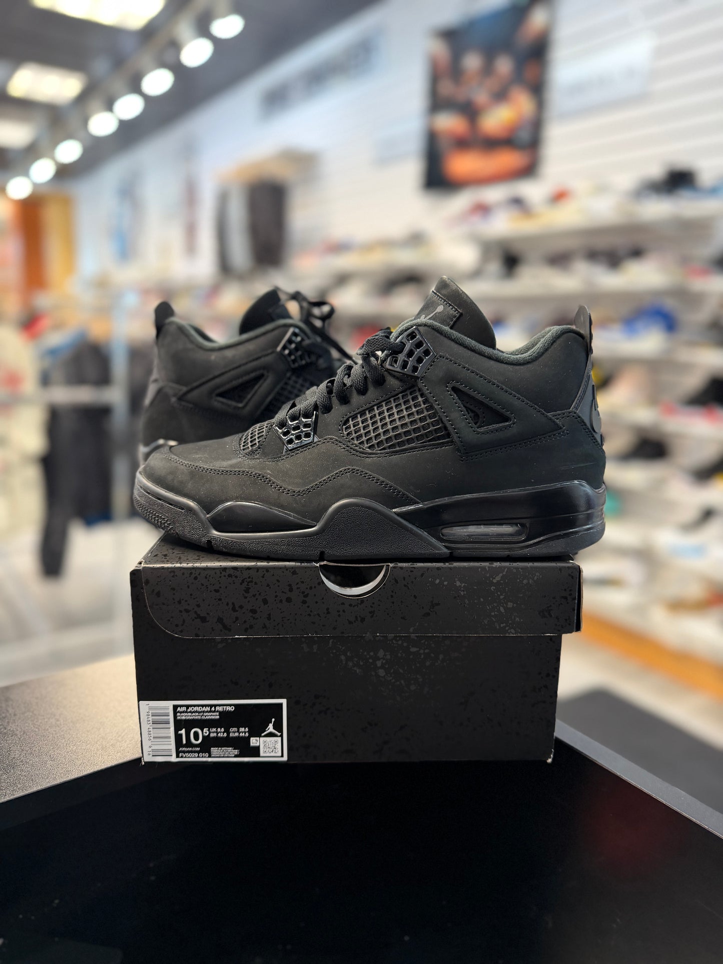 *USED* Jordan 4 Retro Black Cat (2025)