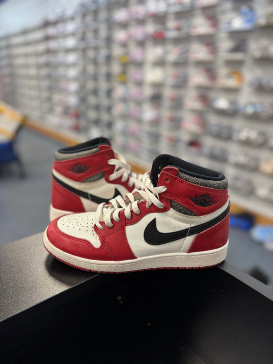 *USED* Jordan 1 Retro High OG Chicago Lost and Found