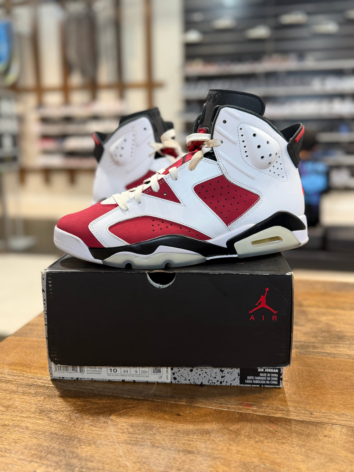 *USED* Jordan 6 Retro Carmine (2021)