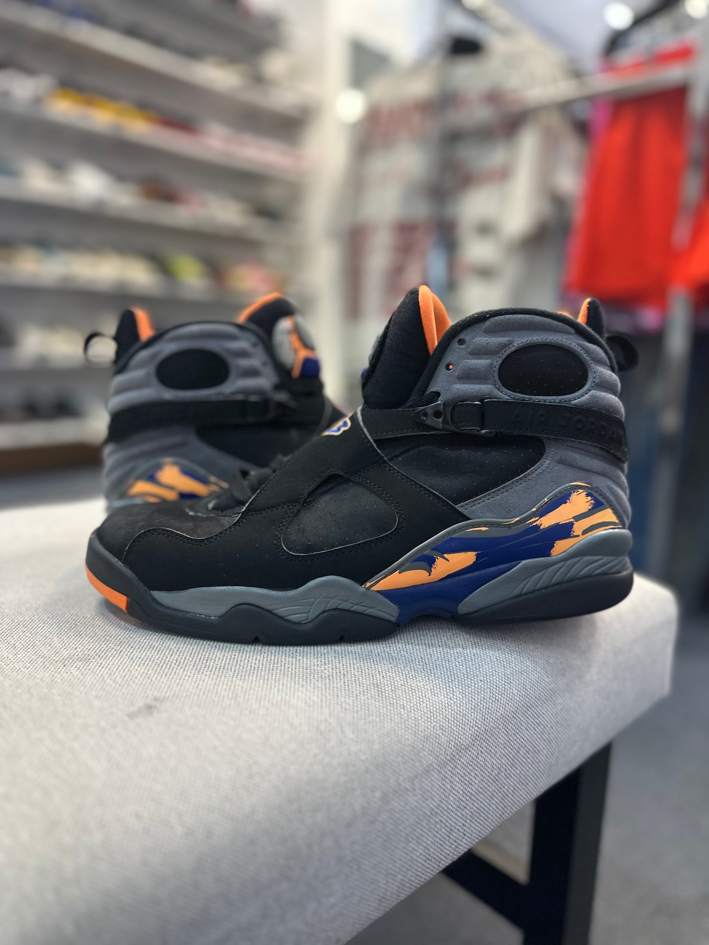 *USED* Jordan 8 Retro Phoenix Sun