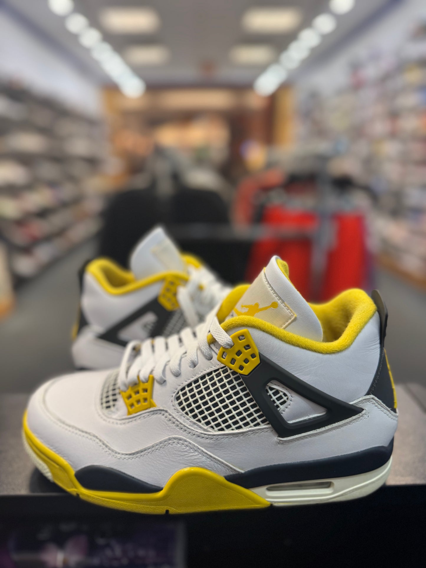 *USED* Jordan 4 Retro Vivid Sulfur (Women's)