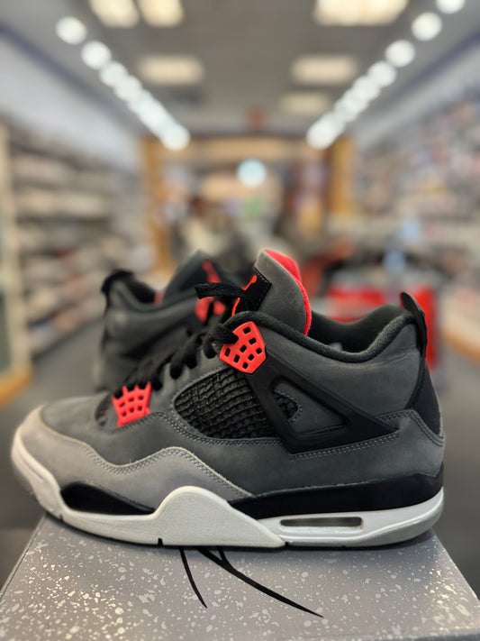 *USED* Jordan 4 Retro Infrared