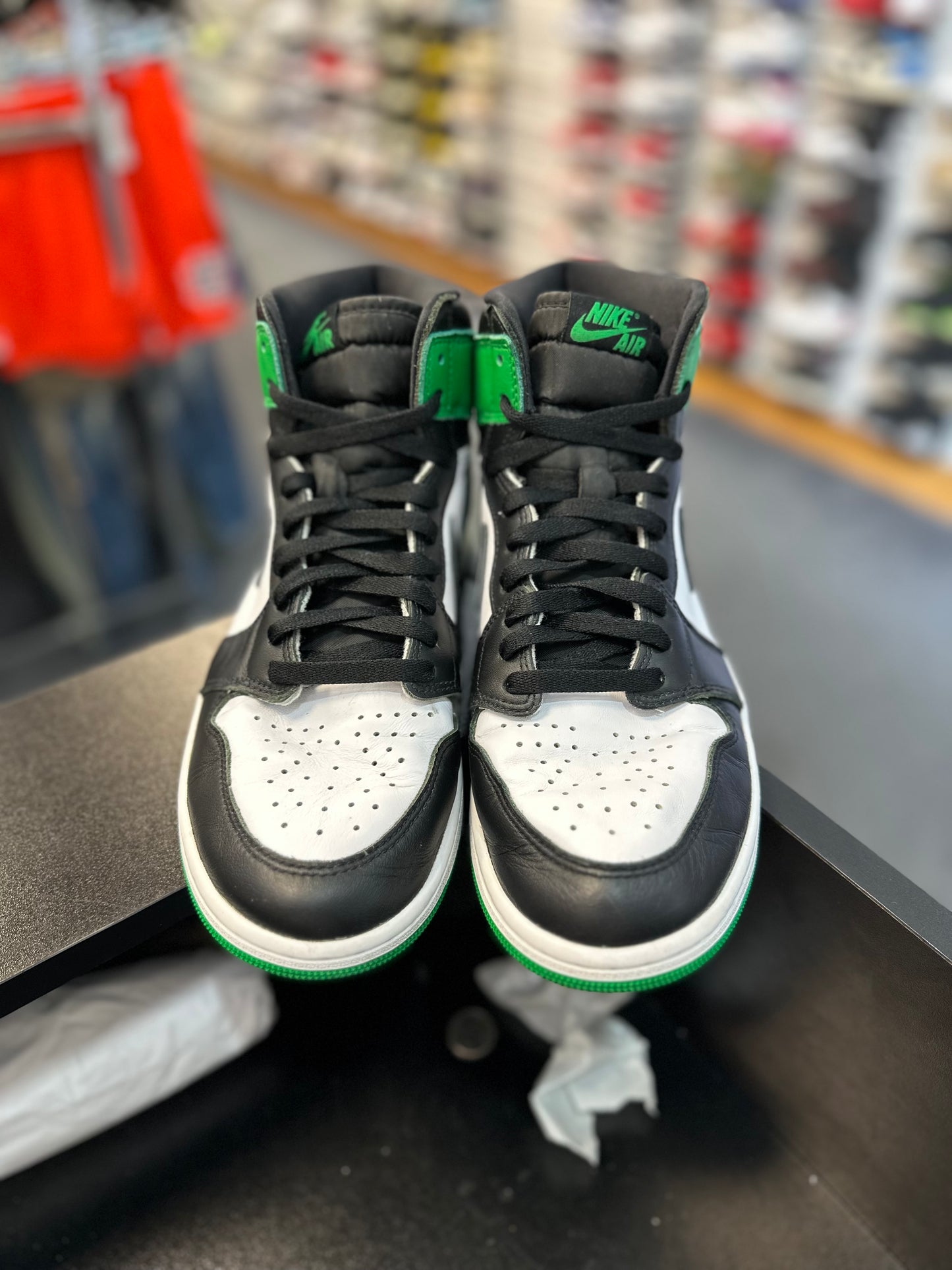 *USED* Jordan 1 Retro High OG Lucky Green