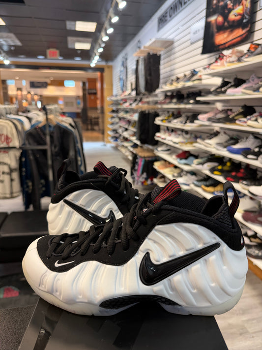 " USED " Nike Air Foamposite Pro Pearl (2025)