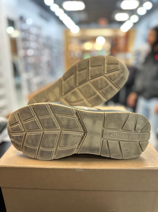 " USED "  Burberry Runner Sneaker