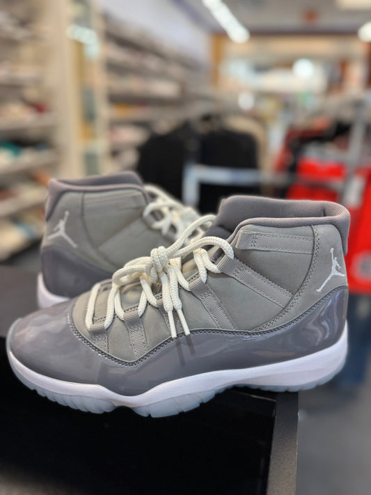 *USED* Jordan 11 Retro Cool Grey (2021)