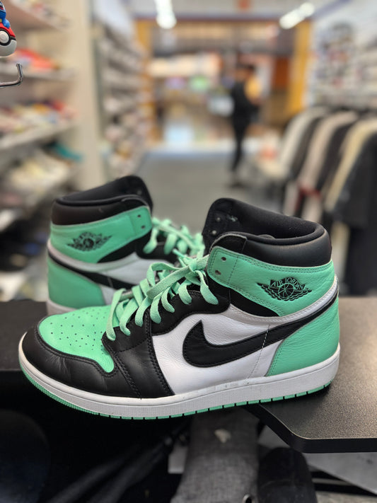 *USED* Jordan 1 Retro High OG Green Glow