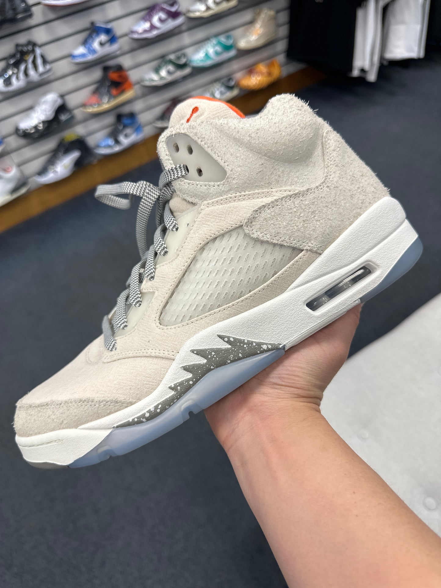 *USED* Jordan 4 Retro SE Craft Photon Dust