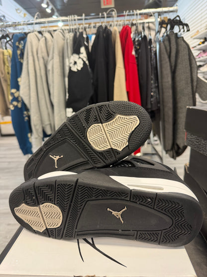 *USED* Jordan 4 Retro White Thunder