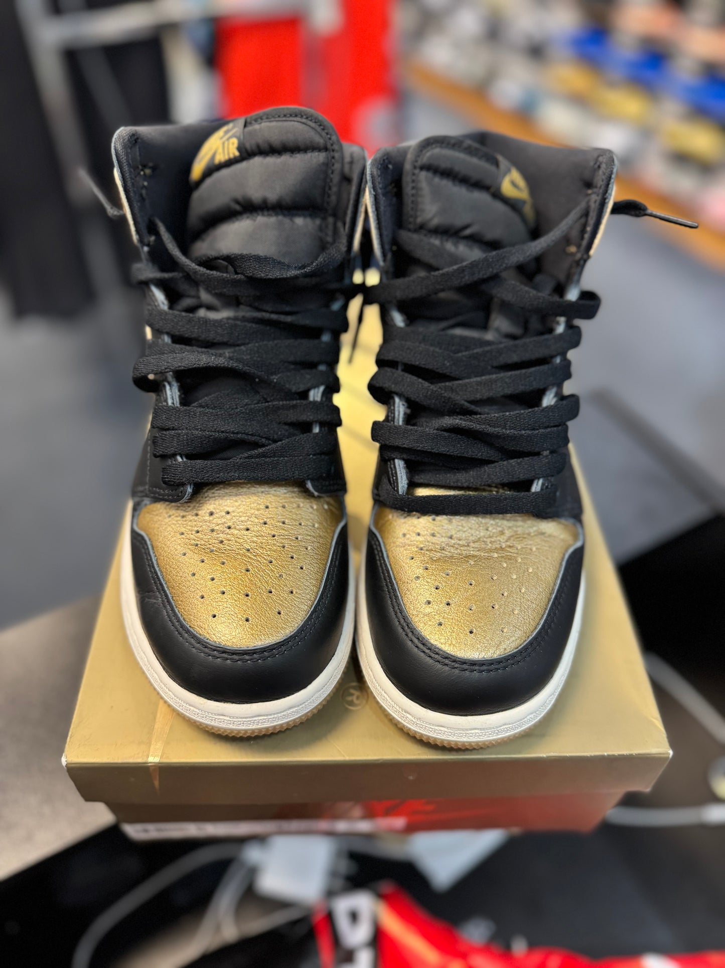 *USED* Jordan 1 Retro High OG Black Metallic Gold (GS)