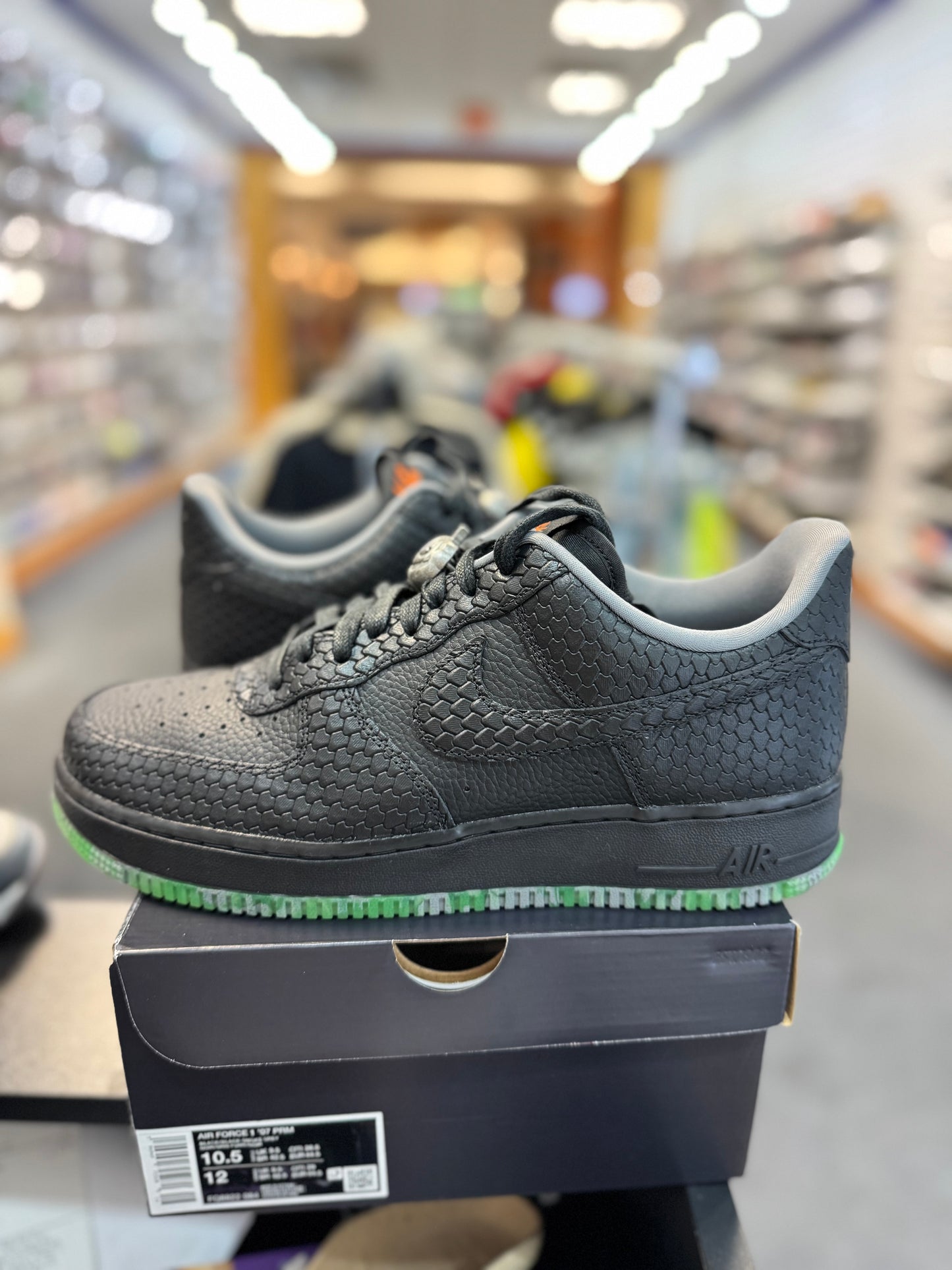 *USED* Nike Air Force 1 Low PRM Halloween (2023)