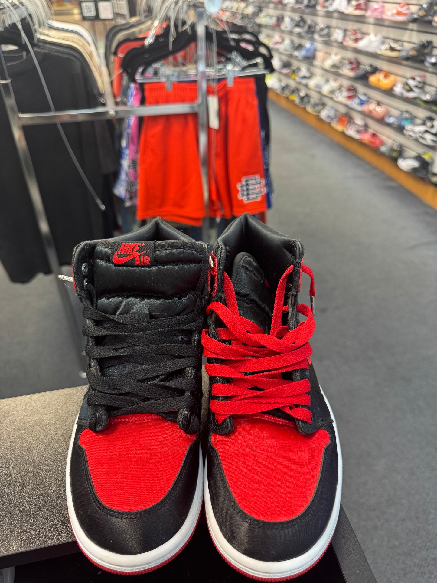*USED*  Jordan 1 Retro High OG Satin Bred (Women's)